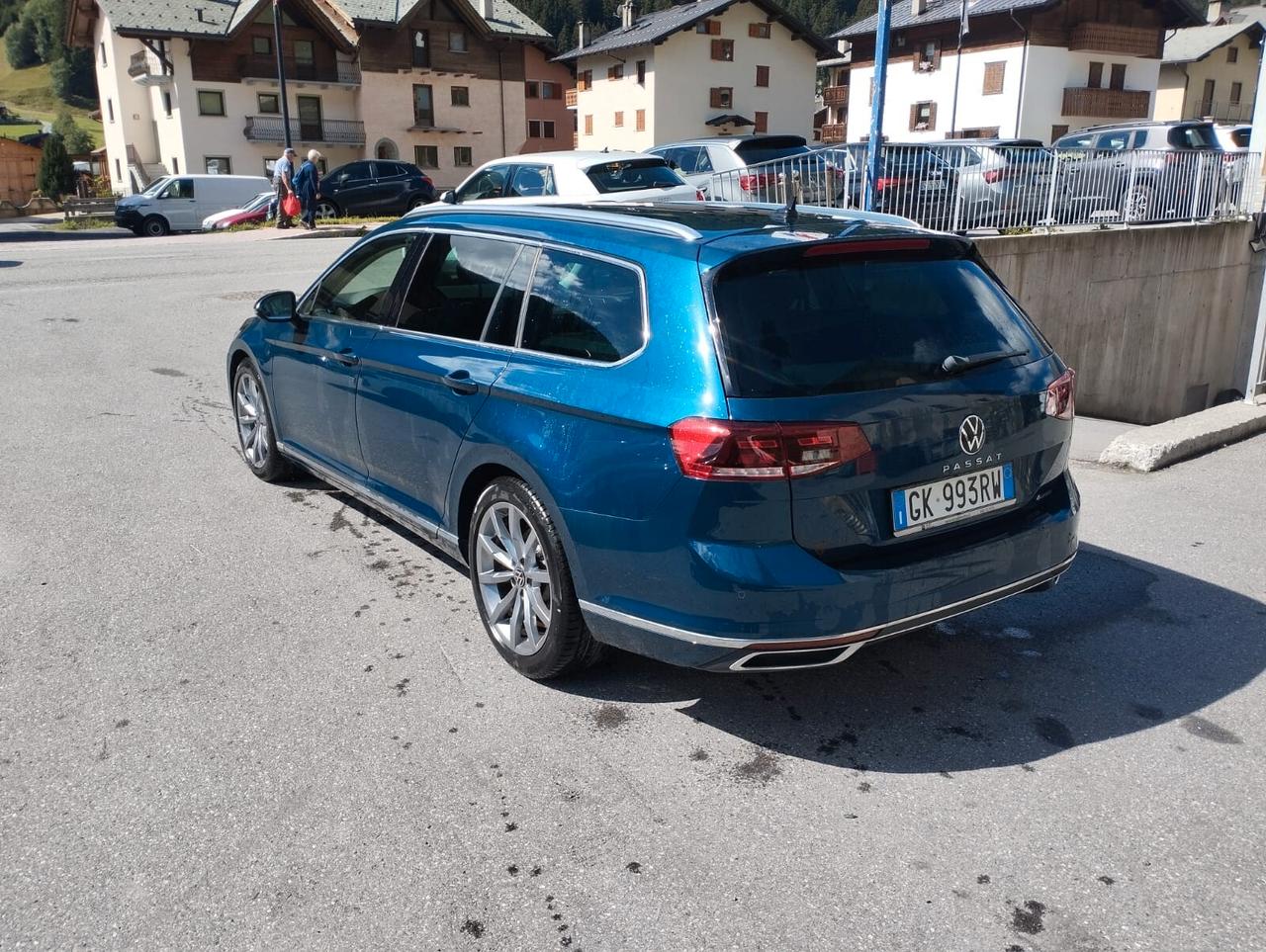 Volkswagen Passat Variant 2.0 TDI SCR 200 CV 4MOTION DSG Executive