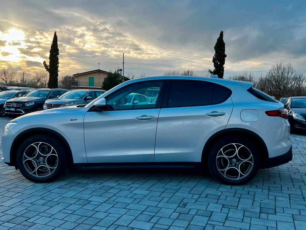 Alfa Romeo Stelvio 2.2 t Sprint Q4 190cv auto