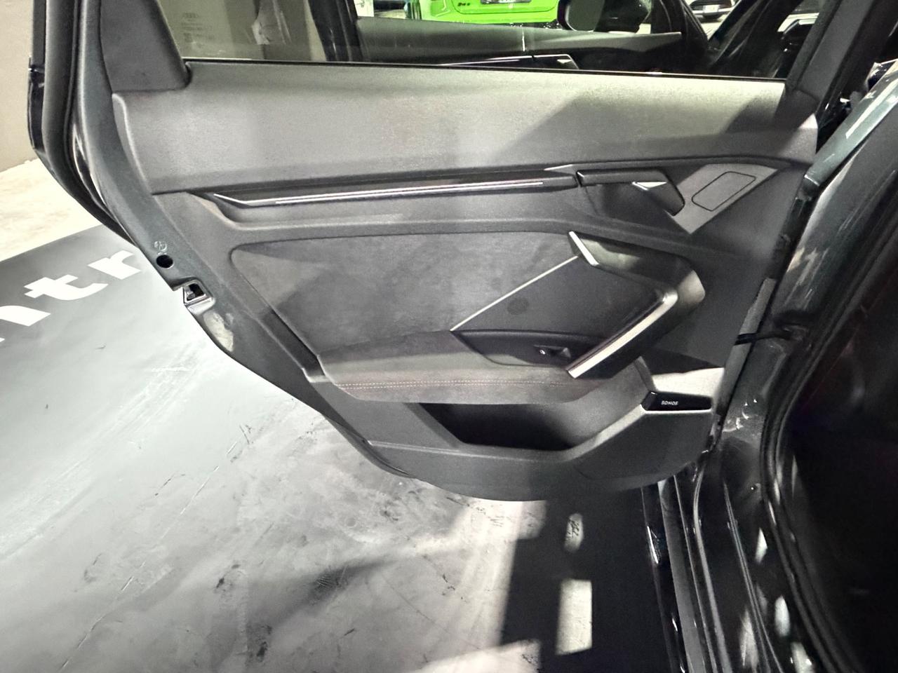 Audi A3 RS 3 SPB TFSI quattro S tronic