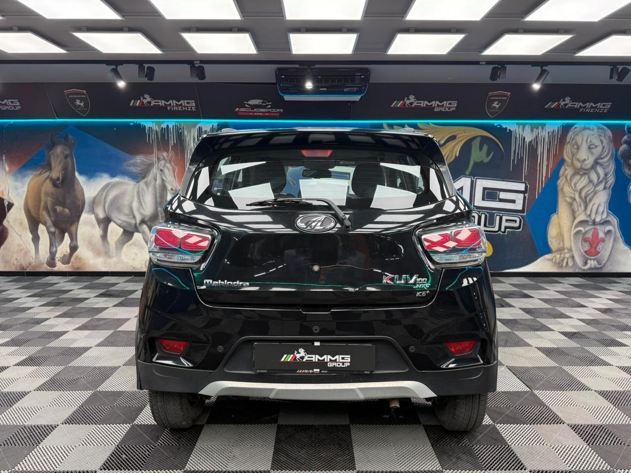 Mahindra KUV100 1.2 VVT K8 (208)