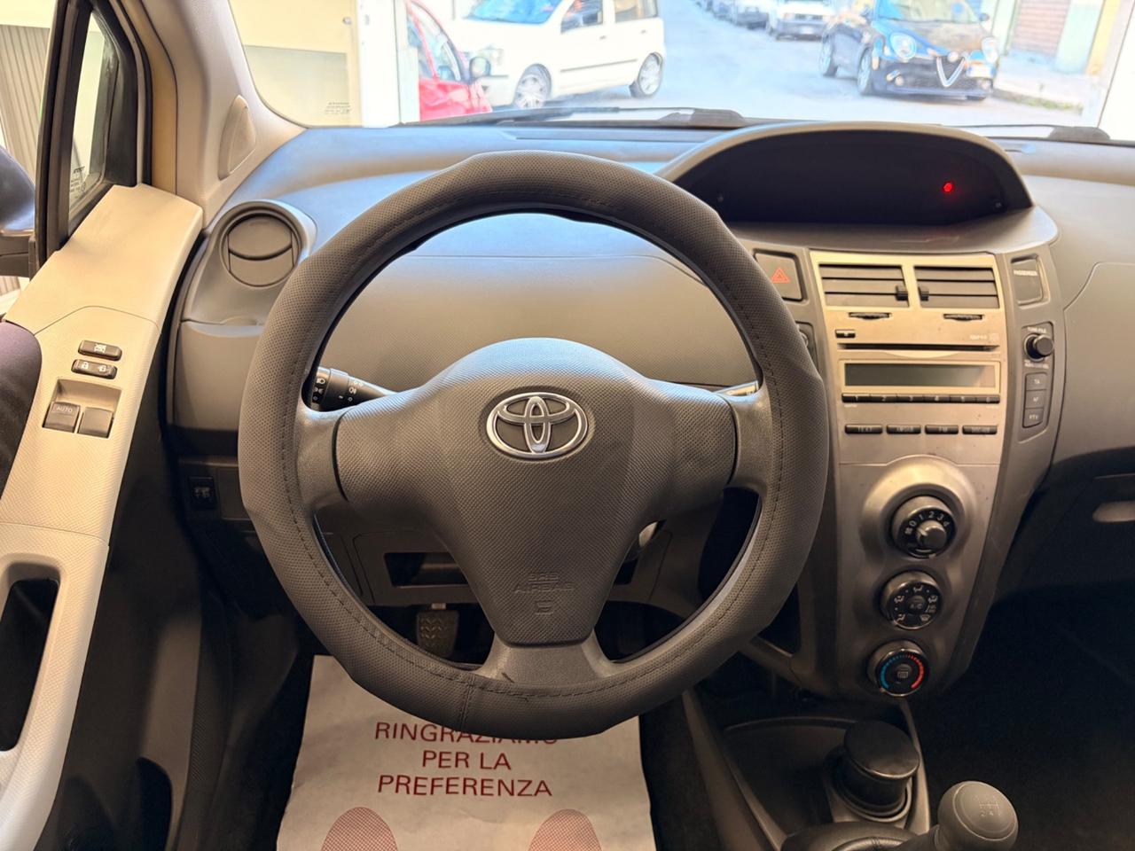 Toyota Yaris 1.0 12 MESI DI GARANZIA NUOVISSIMA
