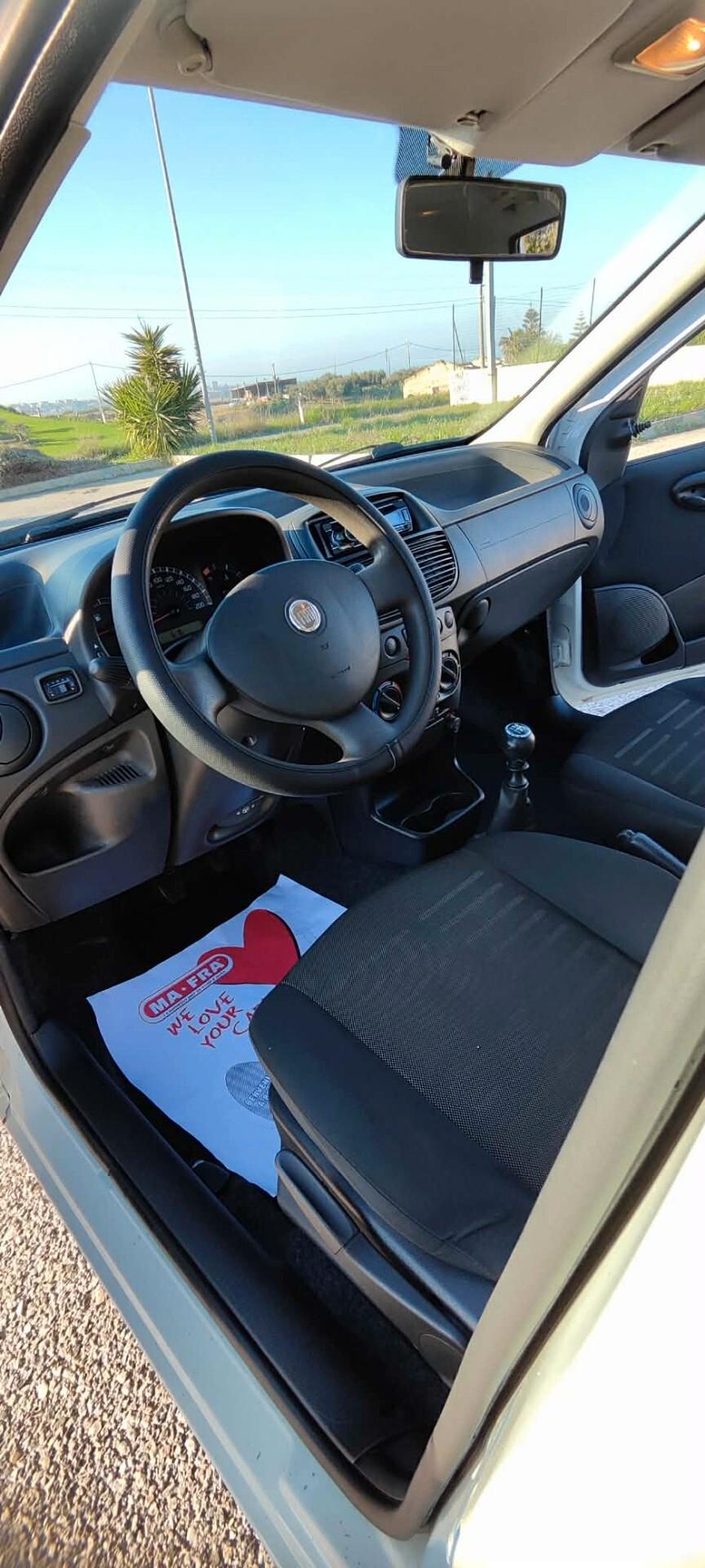 Fiat Punto Classic 1.2 5 porte Natural Power Active