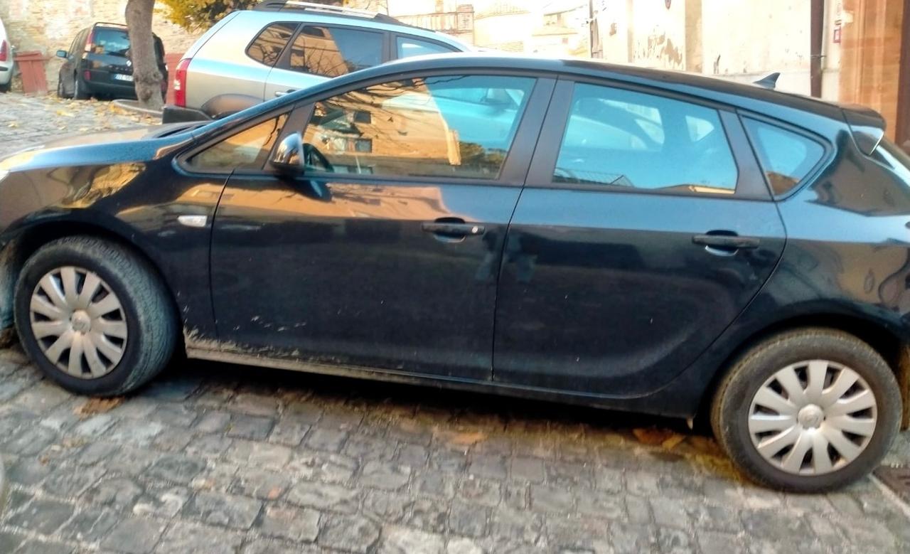 OPEL ASTRA 1.6 CDTI 136cv - Navi Gancio