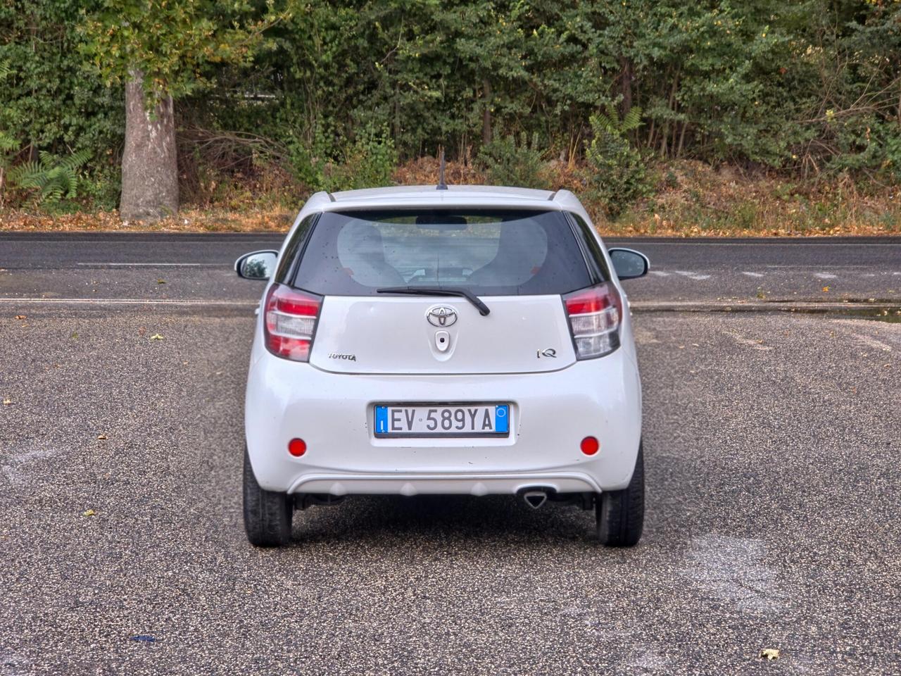 Toyota iQ 1.0 Sol CV-68 E4 Manuale NEO 2010