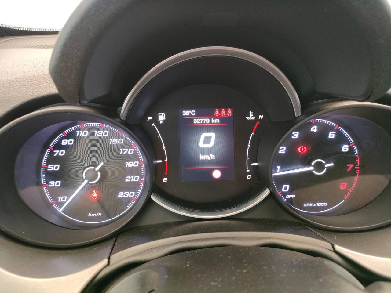 FIAT 500 X 2018 - 500X 1.0 T3 Sport 120cv
