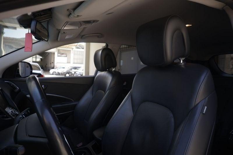 Hyundai Santa Fe Hyundai Santa Fe 2.2 CRDi 4WD A/T 197 cv Comfort Plus Unicoproprietario