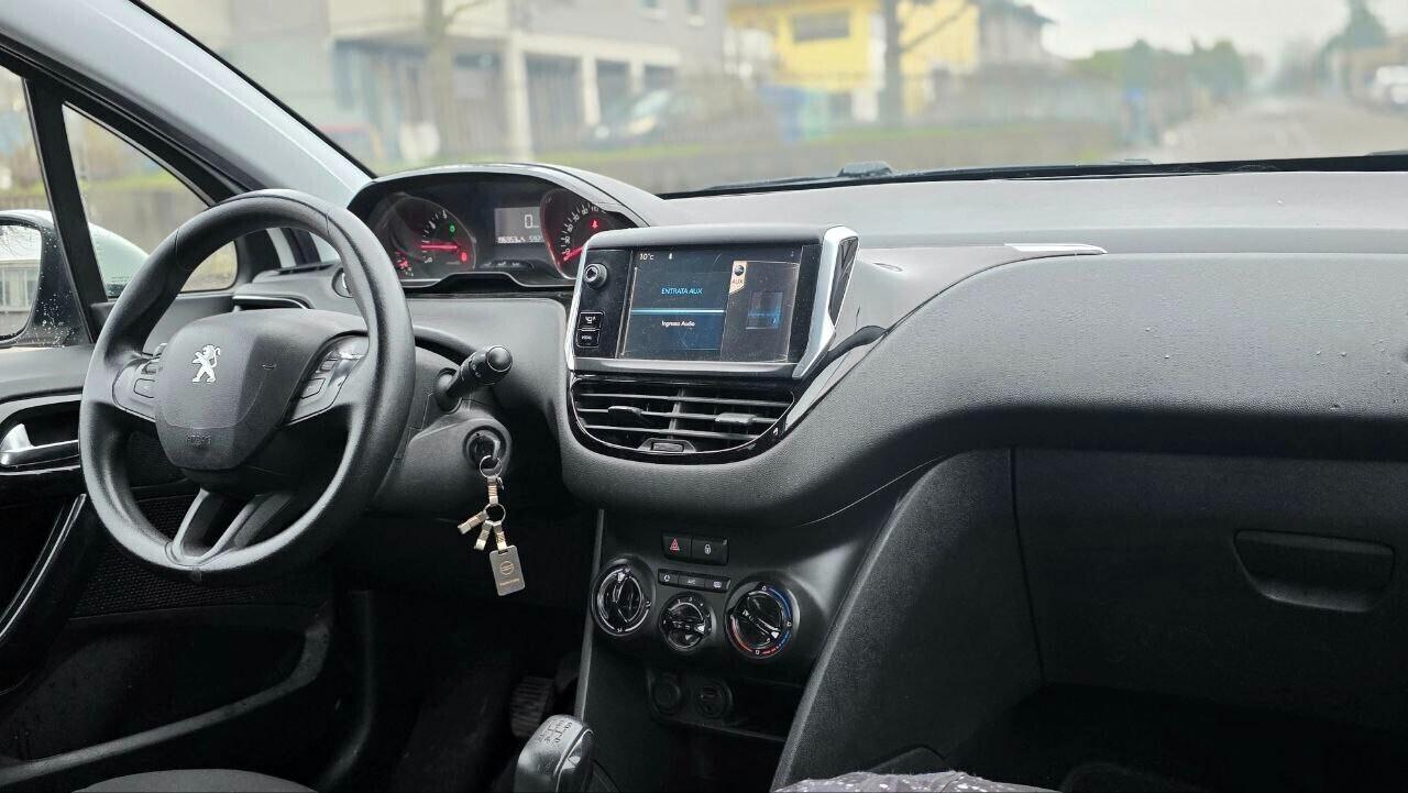 Peugeot 208 1.2 Vti LAVORI FATTI