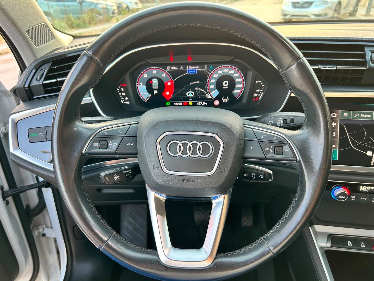 Audi Q3 35 TDI S tronic Business 2022