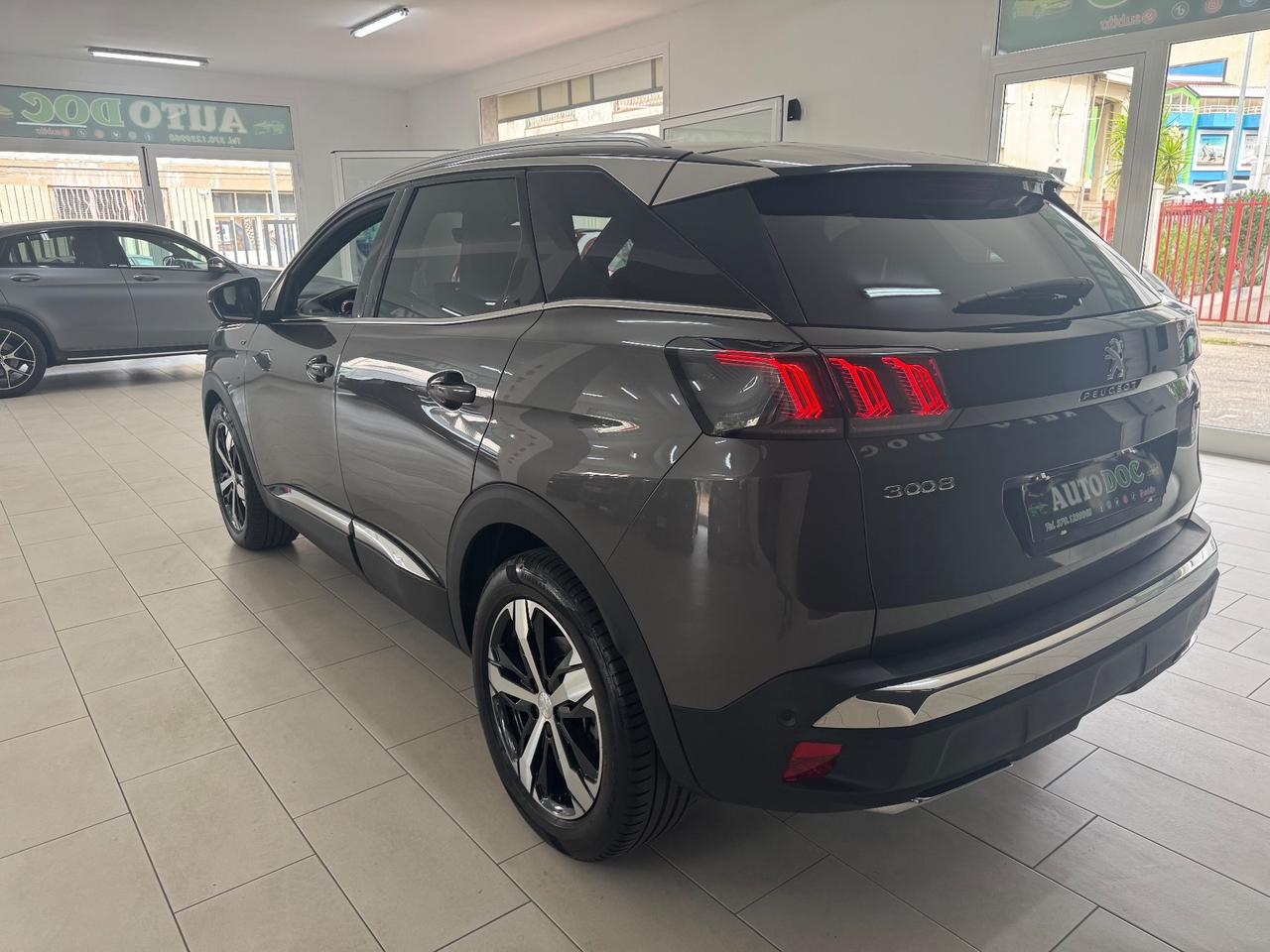 Peugeot 3008 BlueHDi 130 S&S EAT8 GT
