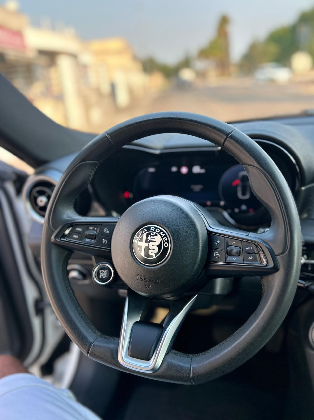 Alfa Romeo Tonale 1.6 diesel 130 CV TCT6 Ti