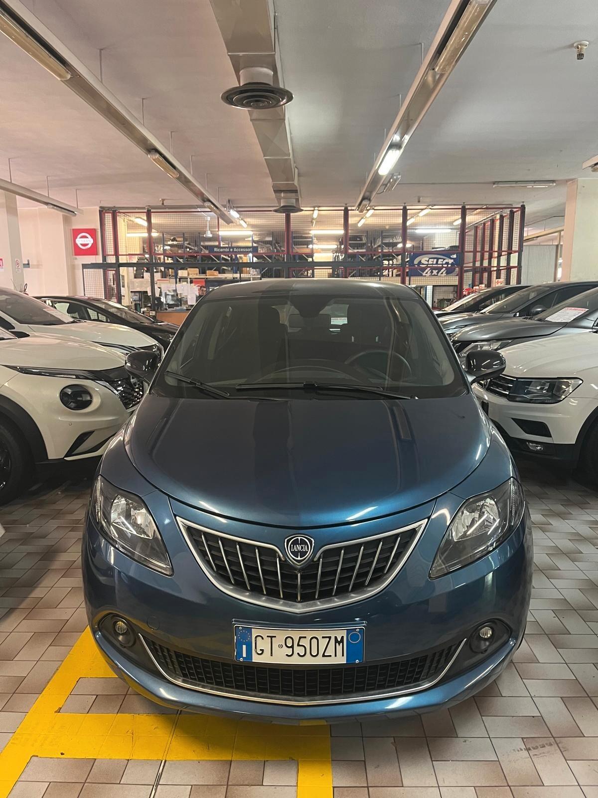 Lancia Ypsilon 1.0 FireFly 5 porte S&S Hybrid Platino