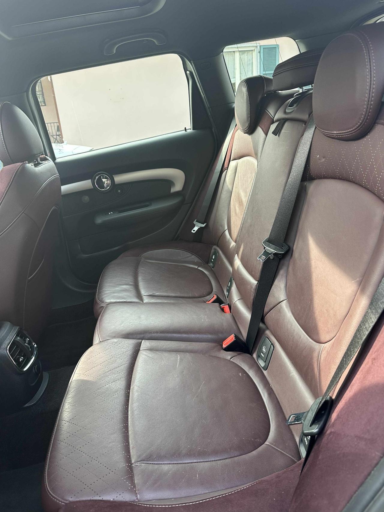 Mini CLUBMAN JOHN COOPER WORKS UNICOPR KMCERT