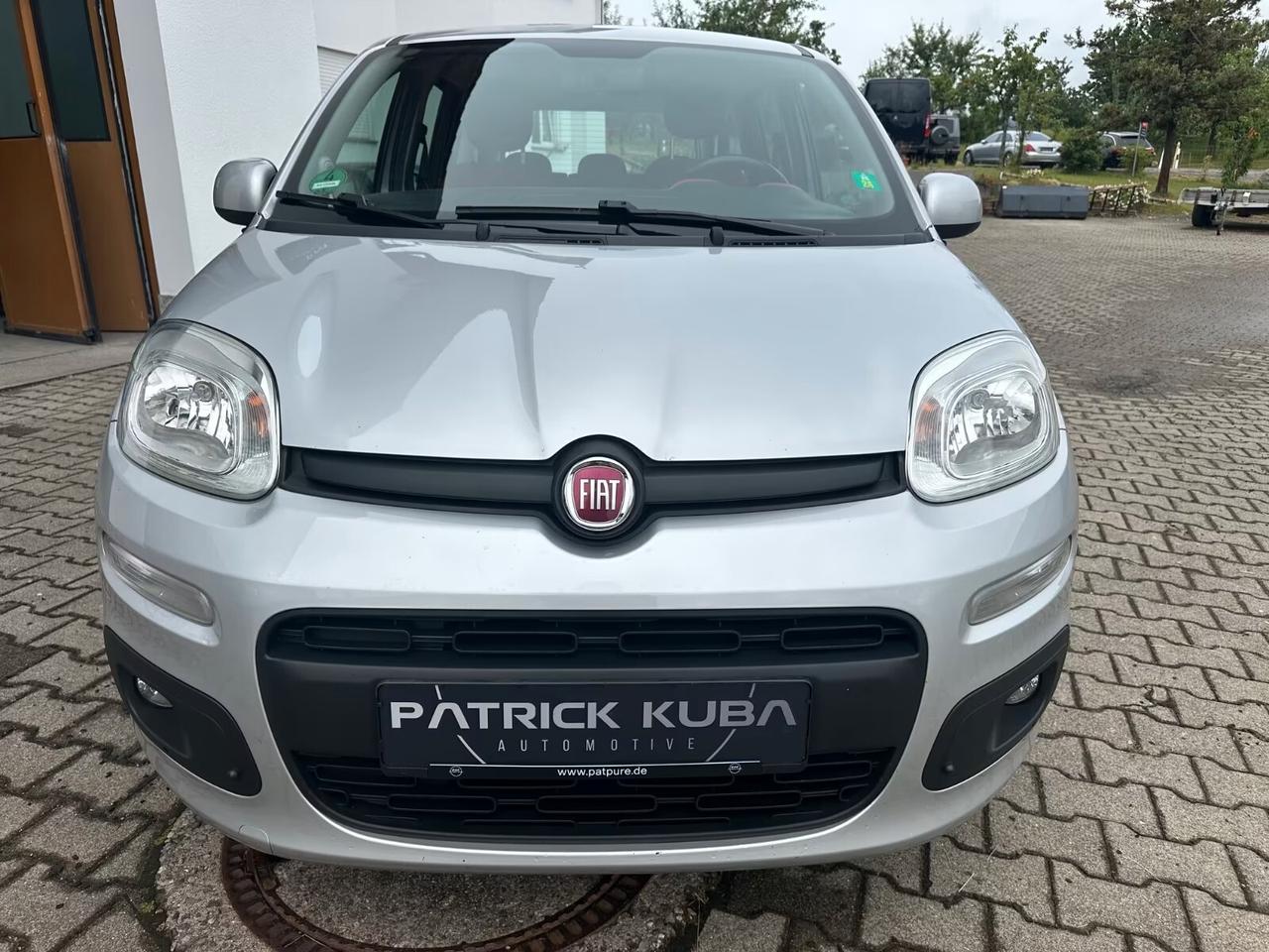 Fiat Panda 1.2 Lounge/5 posti/Prima mano/Aria condizionata