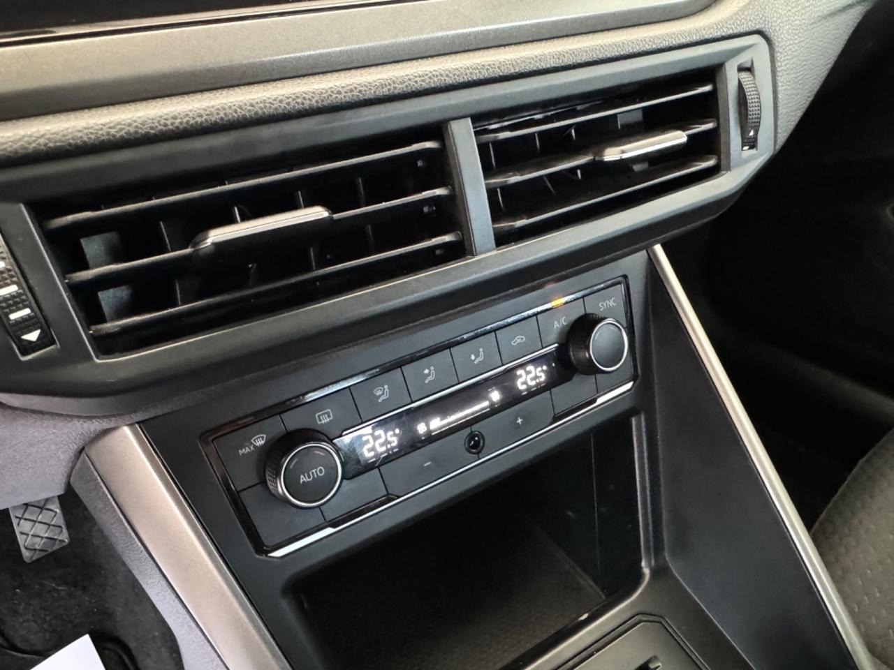 VOLKSWAGEN POLO Comfortline TGI Metano-Carplay