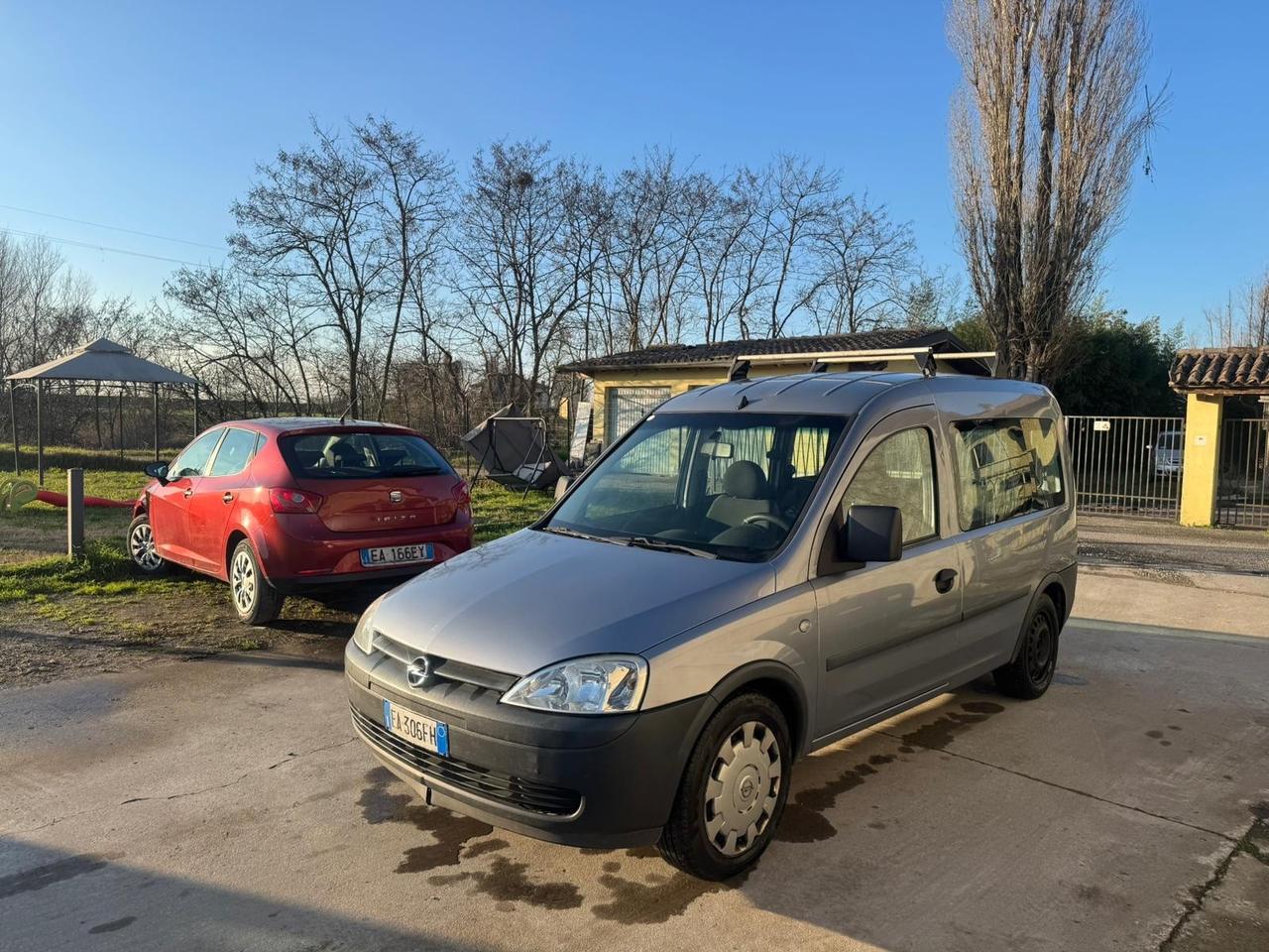 Opel Combo 1.6 EcoM 4p. Van Vetrato
