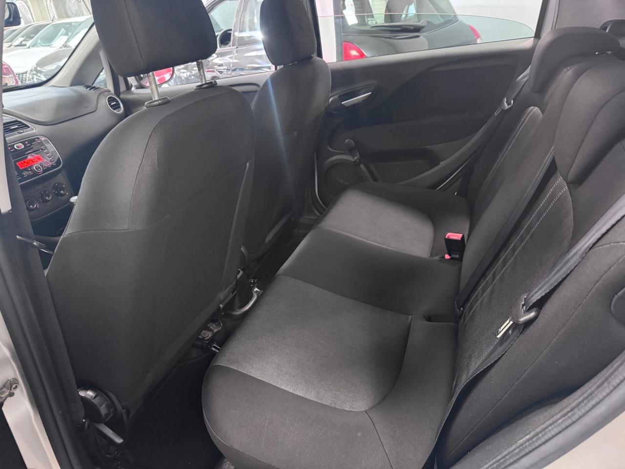 Fiat Punto 1.4 S&S 8V 5 porte Lounge cambio Automatico