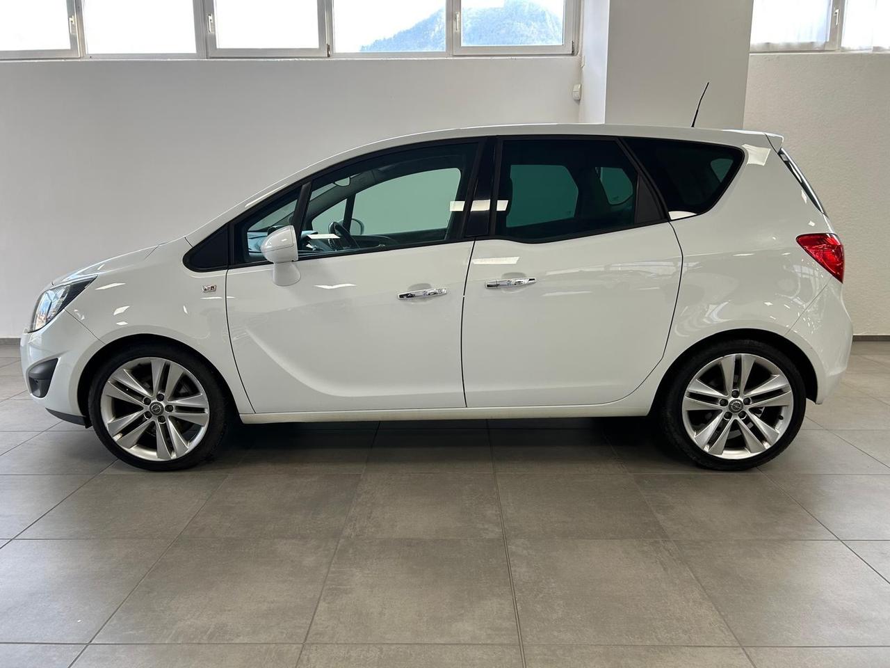 Opel Meriva 1.7 CDTI 110CV b-color Panoramic