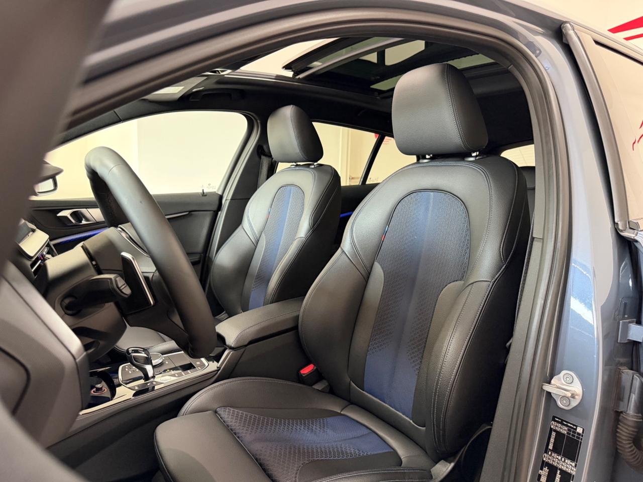 Bmw 118 118d 5p. Msport TETTO APRIBILE AUTO