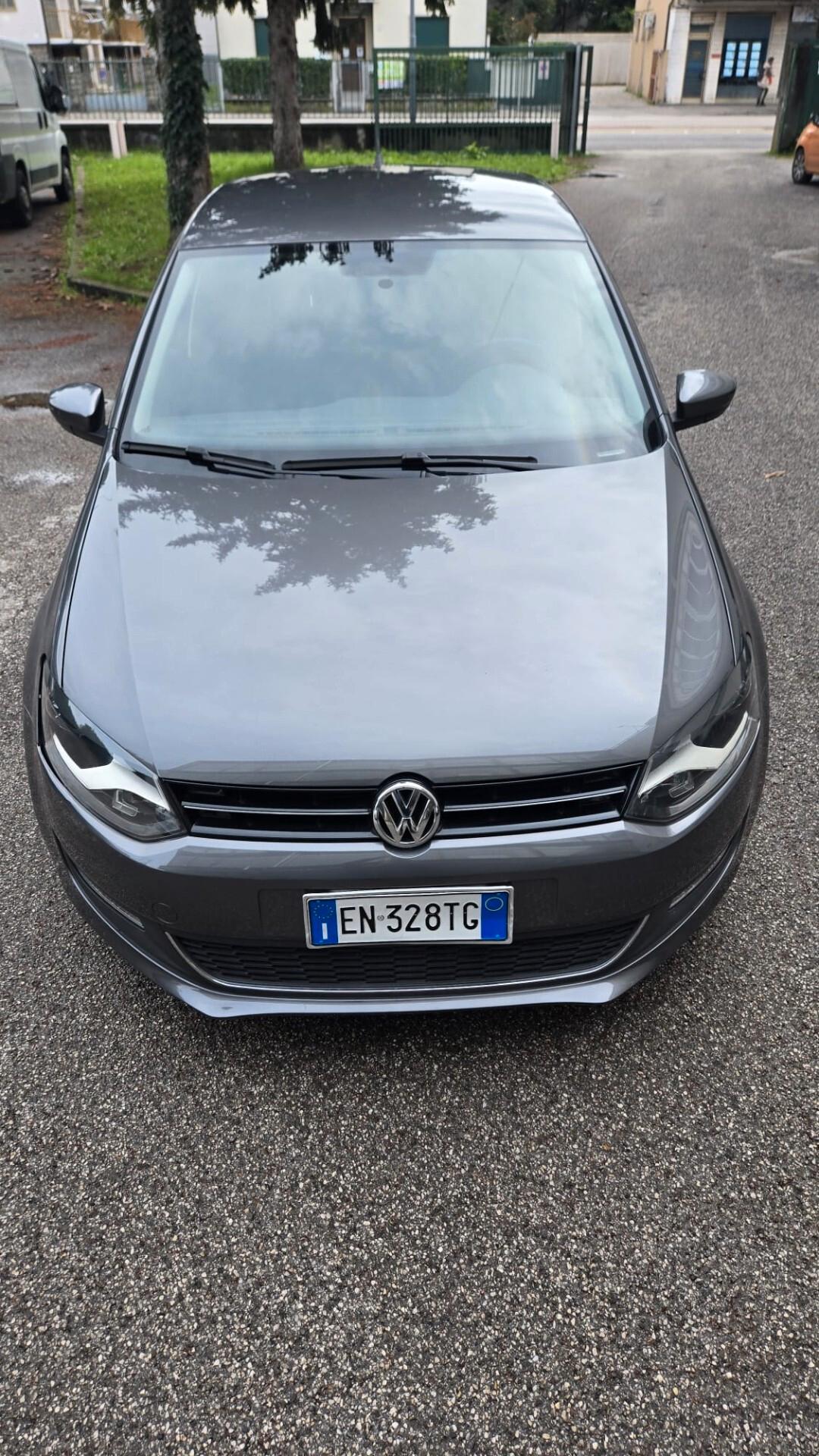 Volkswagen Polo 1.6 TDI 90CV DSG Highline Neopatentati