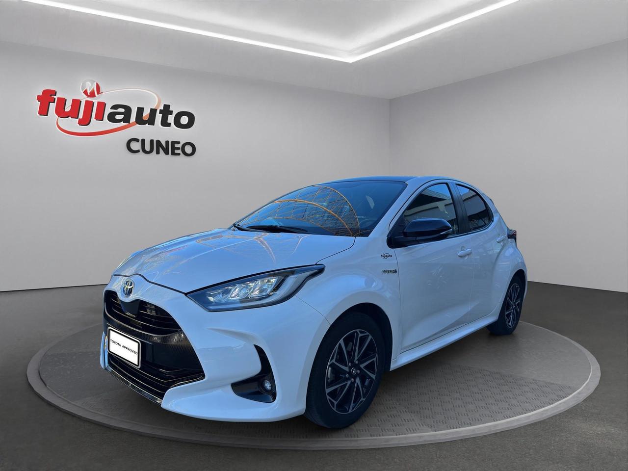 Toyota Yaris 1.5h Lounge