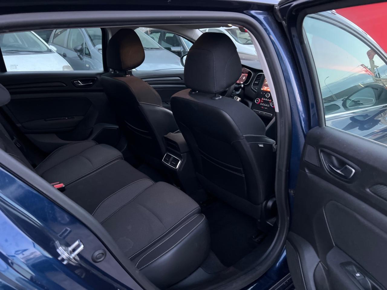 Renault Megane Mégane Sporter dCi 8V 110 CV EDC Energy Business