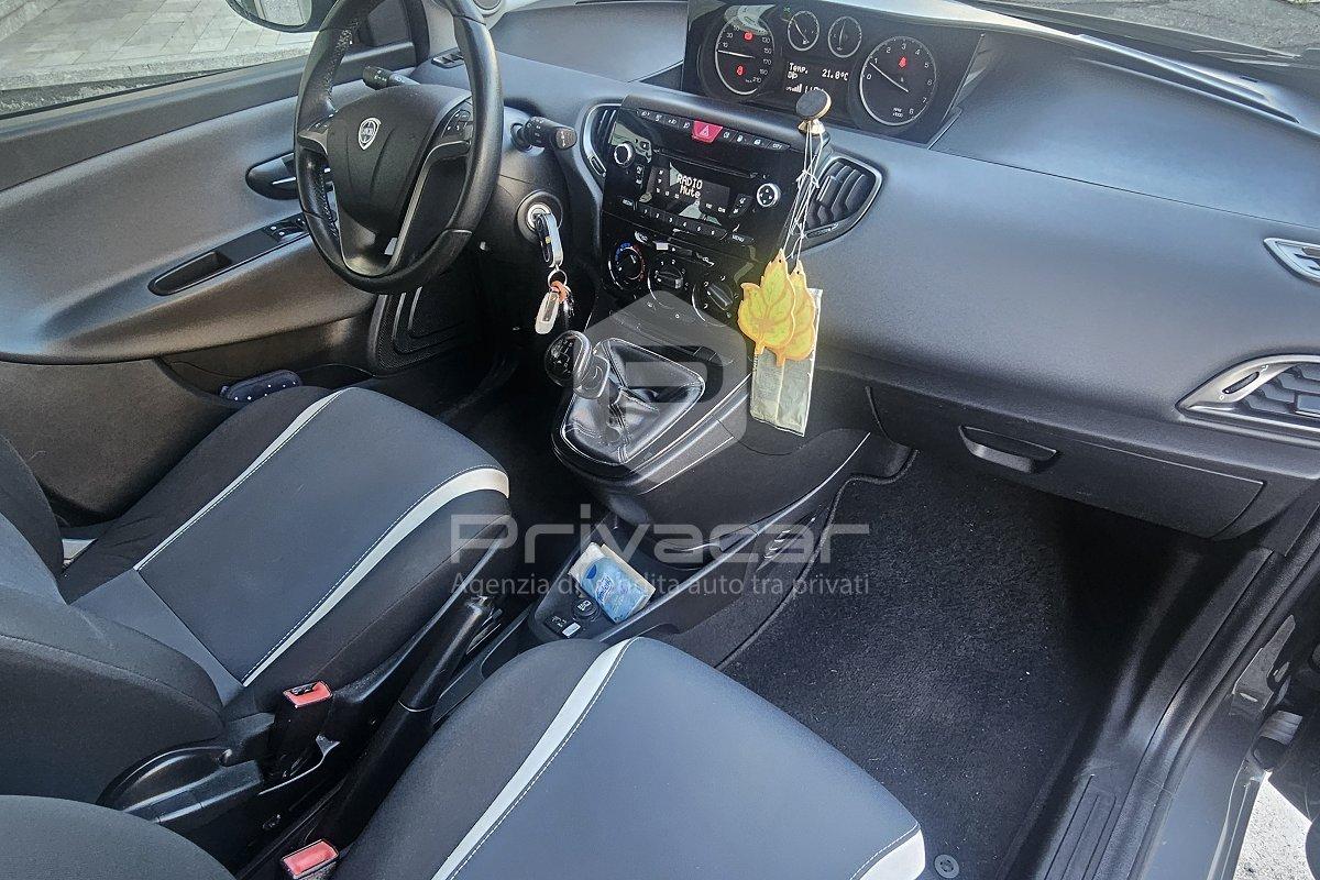 LANCIA Ypsilon 1.2 69 CV 5 porte GPL Ecochic Elefantino