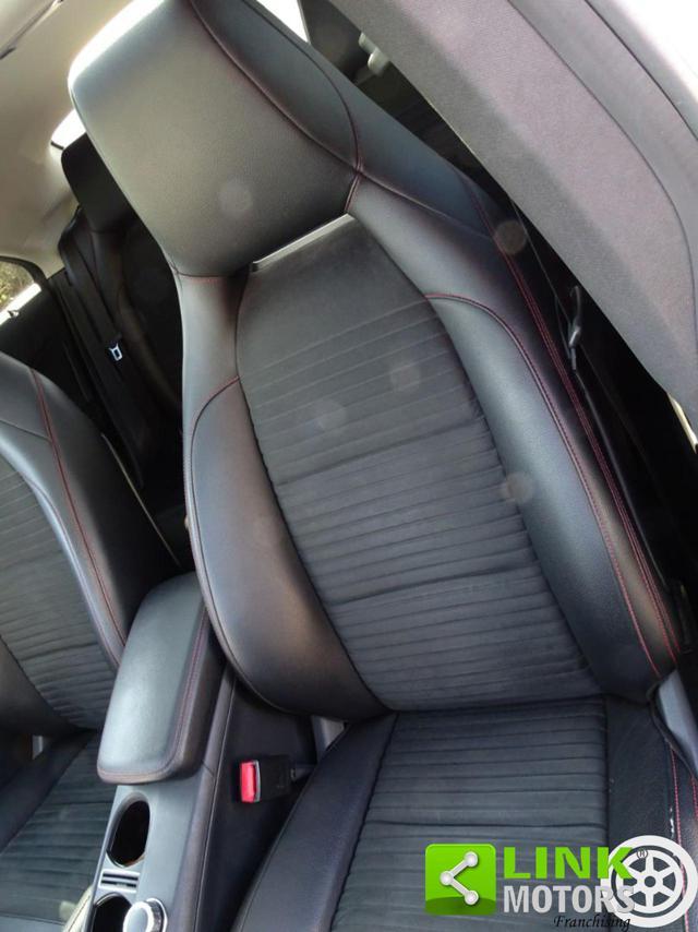 MERCEDES-BENZ CLA 200 Premium 156 CV CAMBIO AUTOMATICO