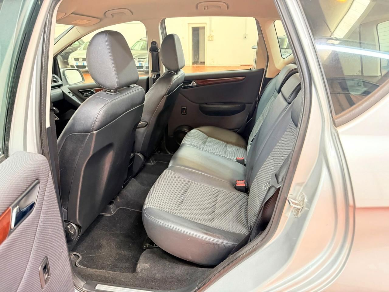 Mercedes-benz A 180 CDI 109cv Avantgarde ok Neopatentati