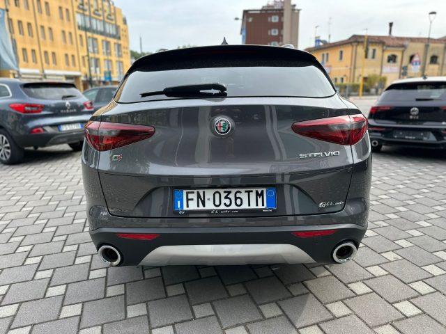 ALFA ROMEO Stelvio 2.2 Turbodiesel 210 CV AT8 Q4 Executive
