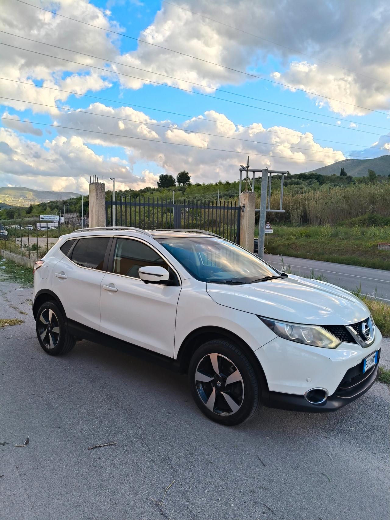 Nissan Qashqai 1.5 dCi Tekna