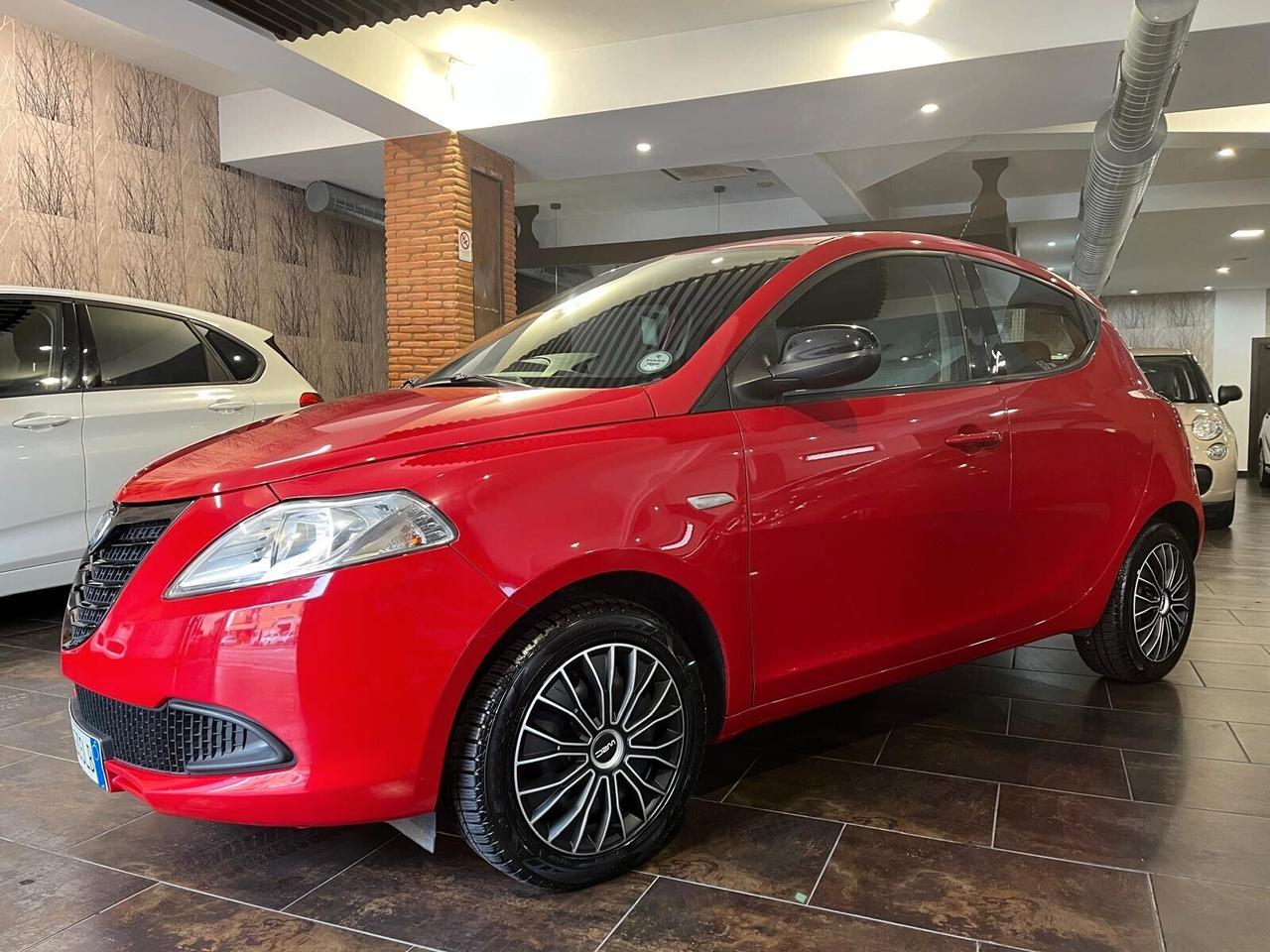 Lancia Ypsilon 1.2 69 CV 5 porte GPL Ecochic Elefantino