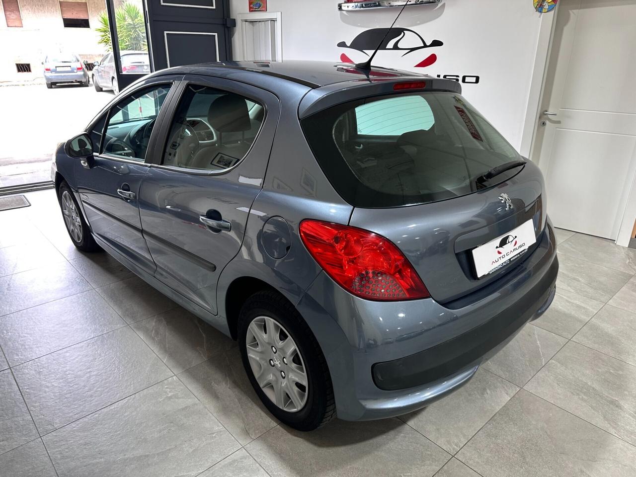 Peugeot 207 1.4 HDi 70CV 5p. NEOPATENTATI - UNICO