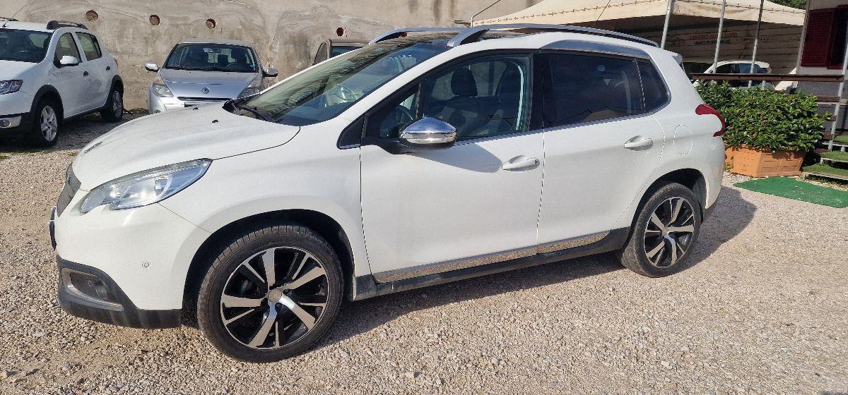 PEUGEOT 2008 1.6 e-HDi 92 CV S&S Allure