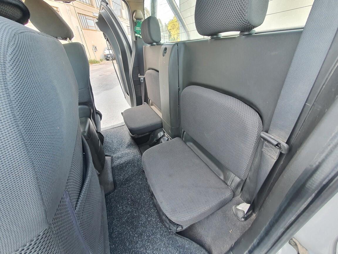 Nissan Navara (D40) 2.5 dCi 174CV 4WD Cab. Singola