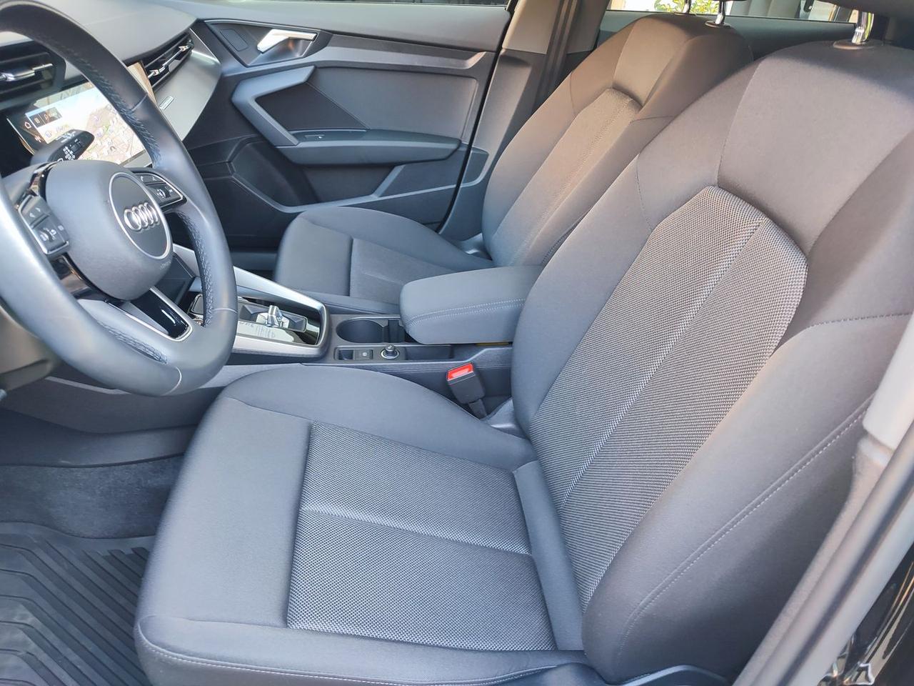 Audi A3 1.0 30 TFSI MHEV Sportback Business #9915