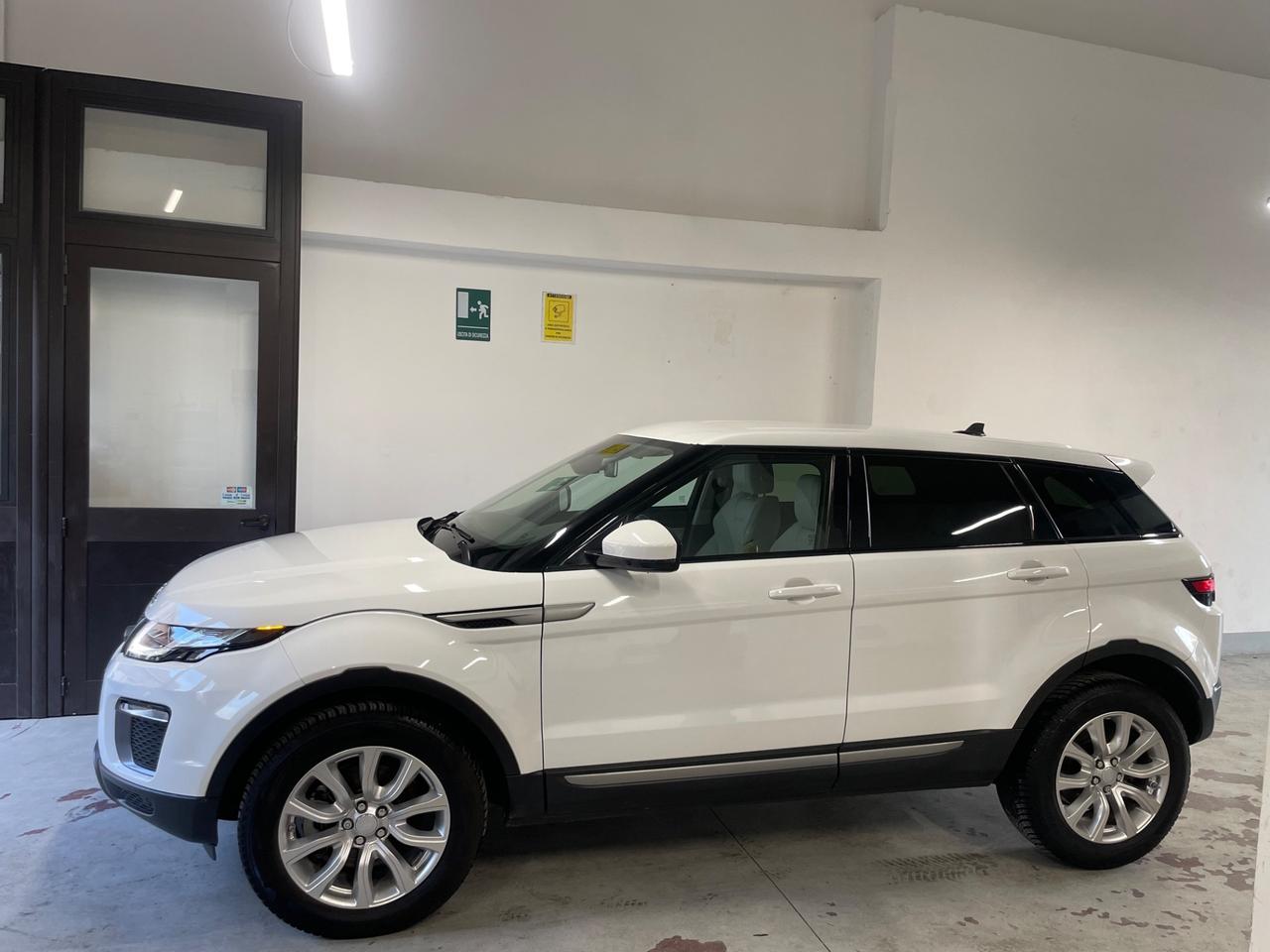 Land Rover Range Evoque 2.0 TD4 150 CV 5p. SE Dynamic