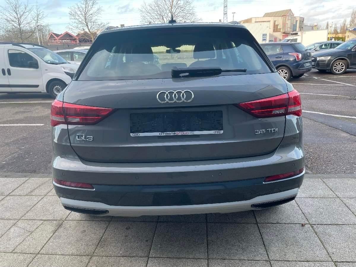 Audi Q3 2.0 TDI 150 CV Sport