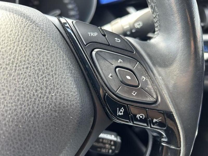 Toyota C-HR 1.8 Hybrid E-CVT Style 1 PROPRIETARIO * GARANZIA EUROPEA INCLUSA