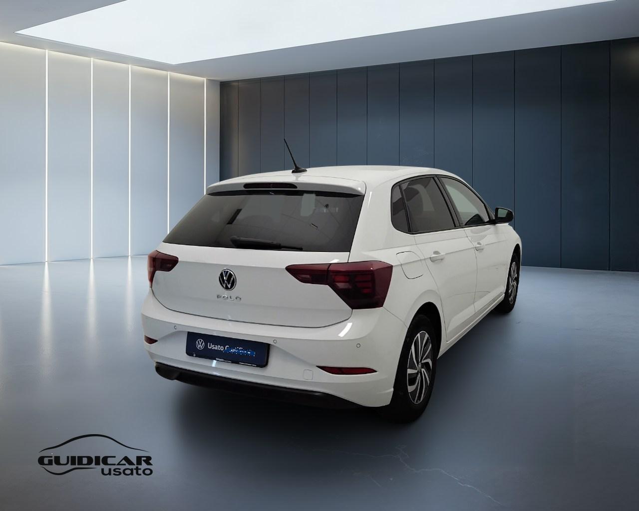 VOLKSWAGEN Polo VI 2022 - Polo 1.0 Life 80cv
