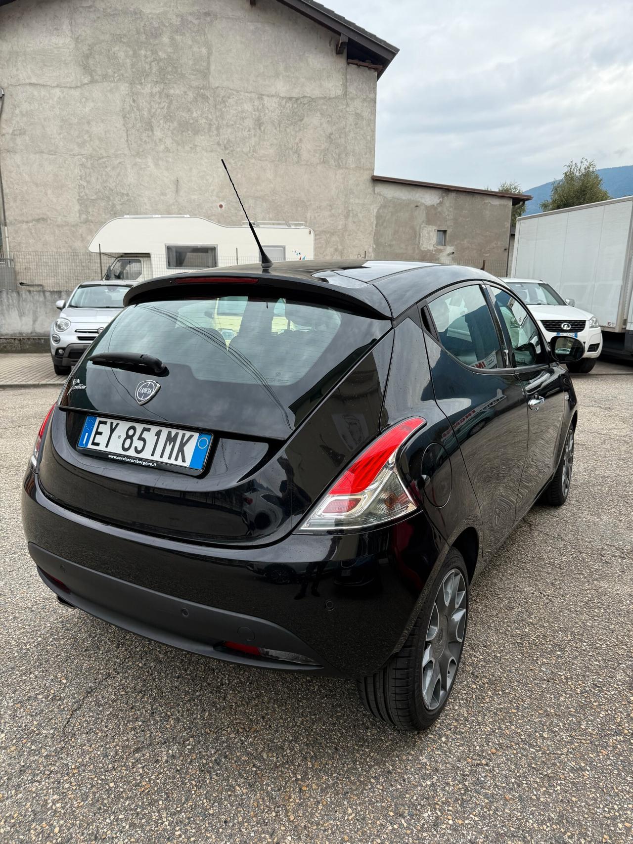 Lancia Ypsilon 1.3 MJT 16V 95 CV 5 porte S&S Platinum