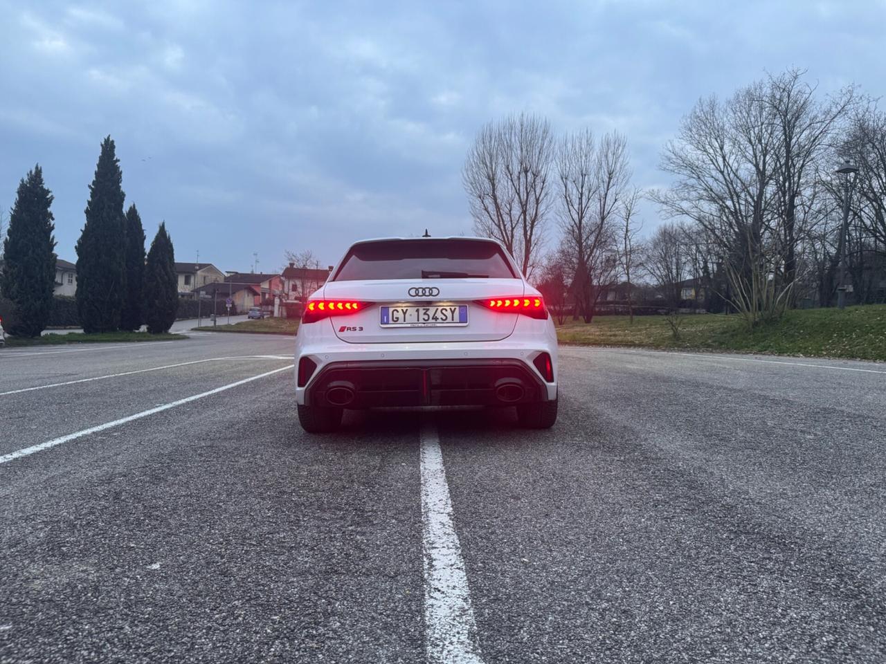 NOLEGGIO AUDI RS3