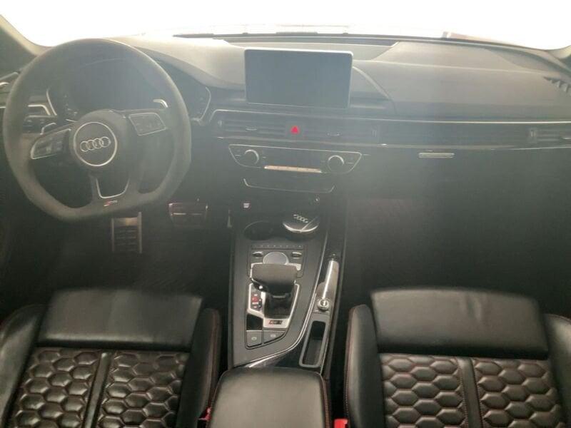Audi RS4 2.9 TFSI quattro tiptronic