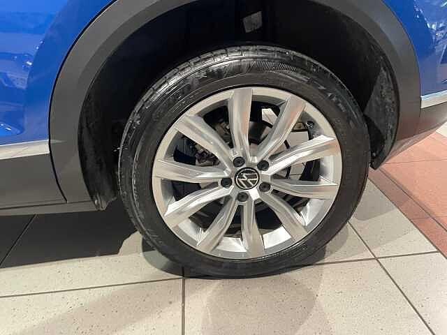 Volkswagen T-Roc Mark 1 Facelift (2022) 1.5 TSI ACT DSG Advanced BlueMotion Executive