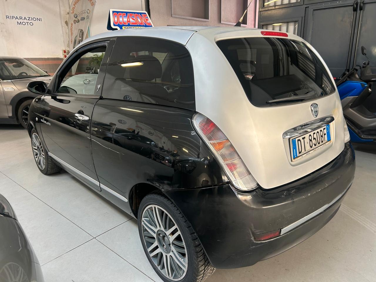 Lancia Ypsilon 1.2 Platino