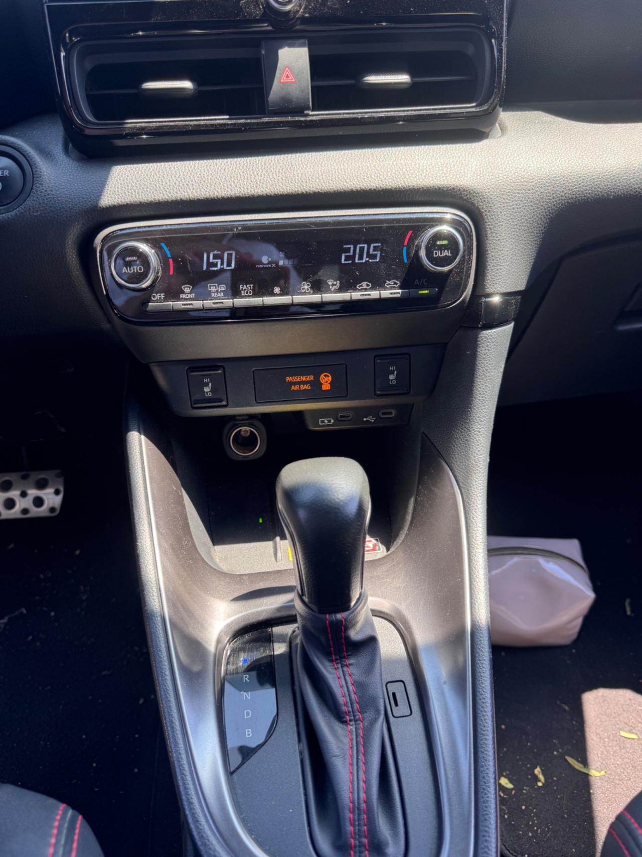Toyota Yaris 1.5 130 Hybrid 5 porte GR Sport
