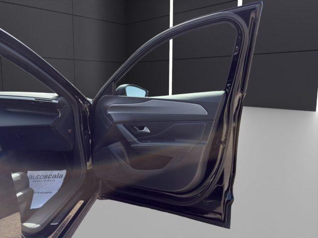 PEUGEOT 408 Hybrid 136 e-DCS6 GT