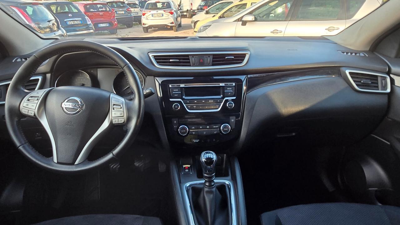 Nissan Qashqai 1.5 dCi N-Vision