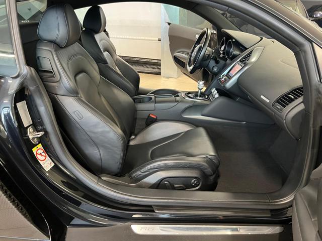 AUDI R8 Coupè 4.2 V8 quattro r-tronic FULL FULL SERVICE !