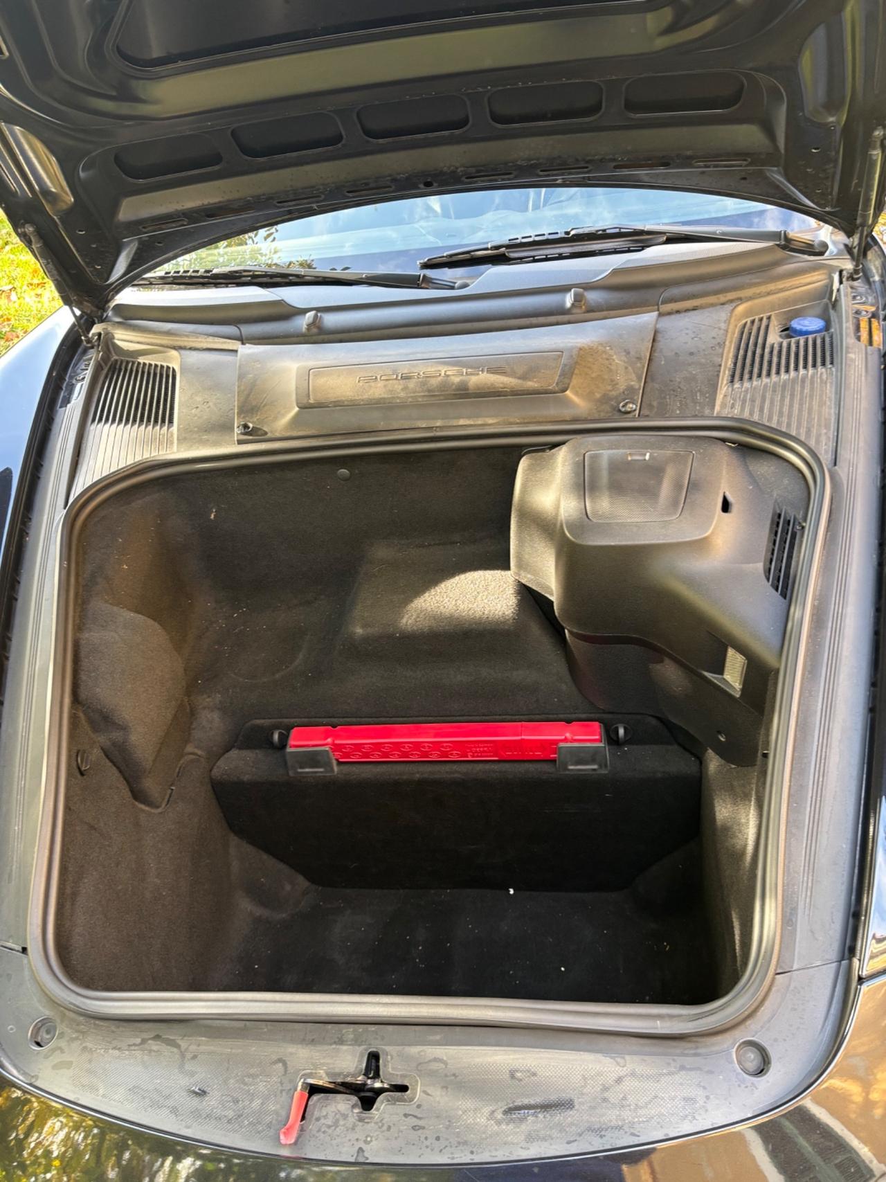 Porsche Boxster 987 2.7