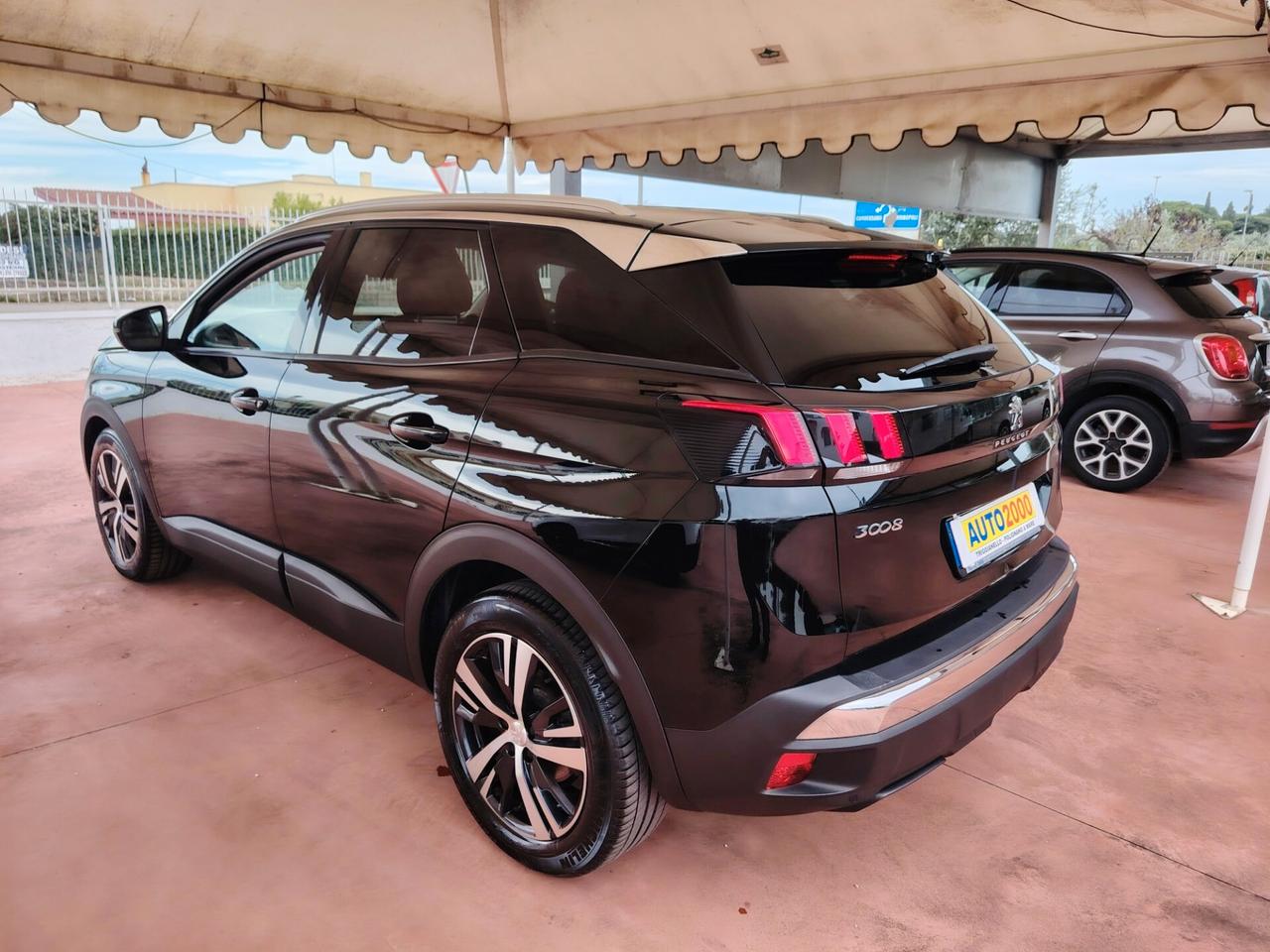 Peugeot 3008 BlueHDi 130 Business sport full opt tetto